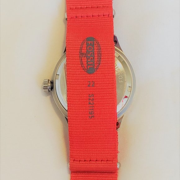 Fossil Red Wrap Watch - Picture 4 of 4